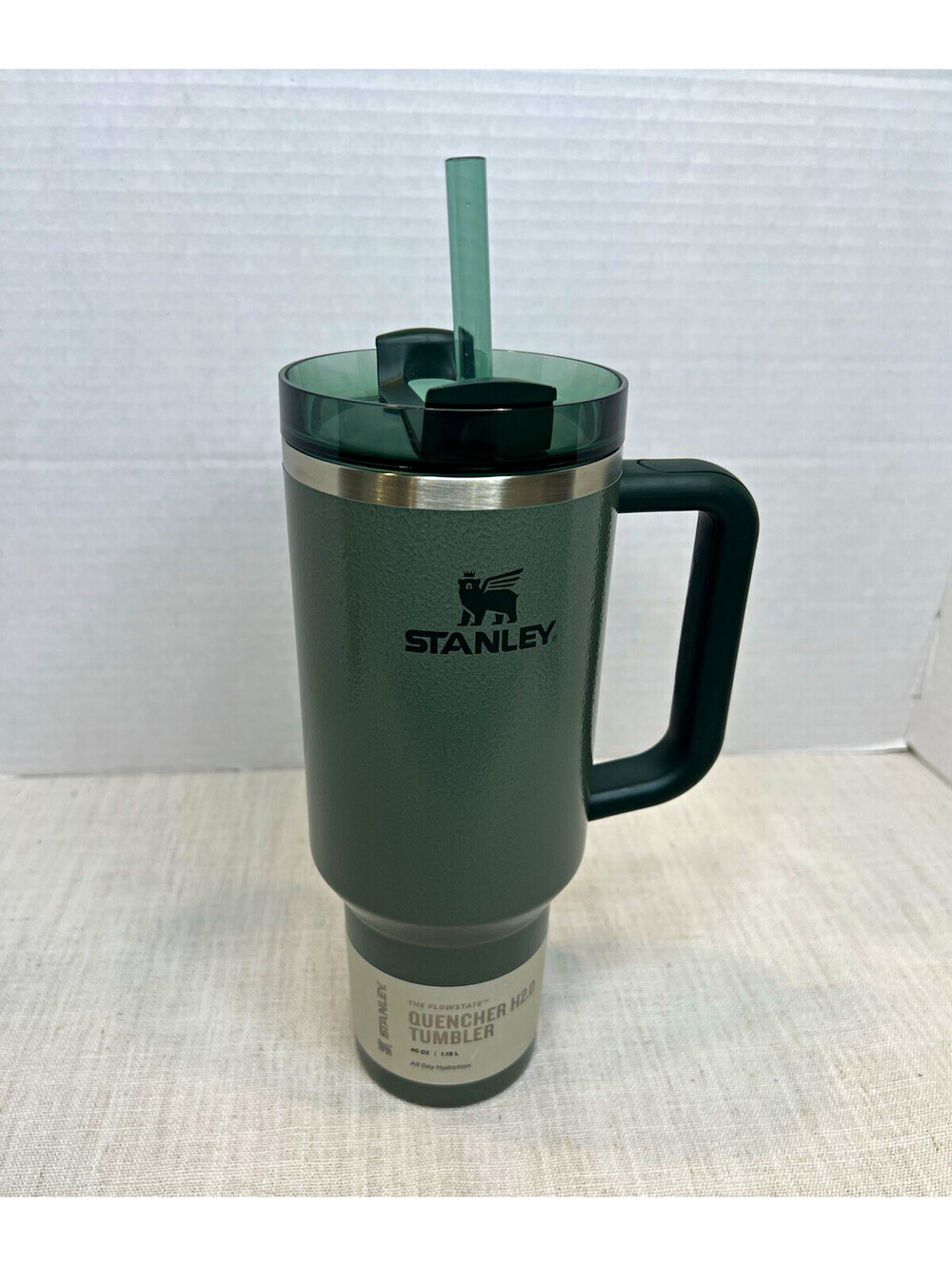 Stanley Quencher FlowState 40 oz Tumbler w/ Handle Lid Straw | Hammertone Green